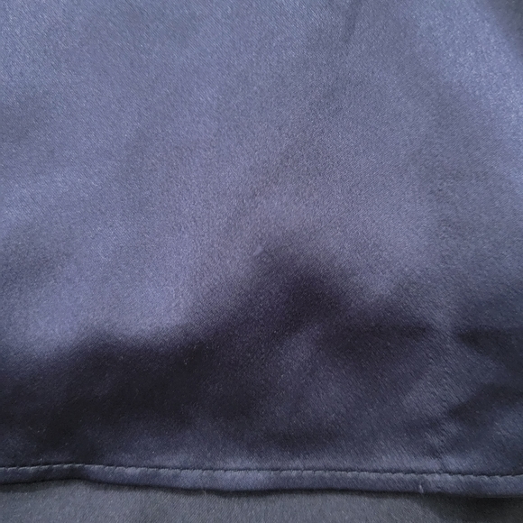 LOFT Blue Satin Short Sleeve Pleated Blouse Women's Size 8 - Picture 4 of 4